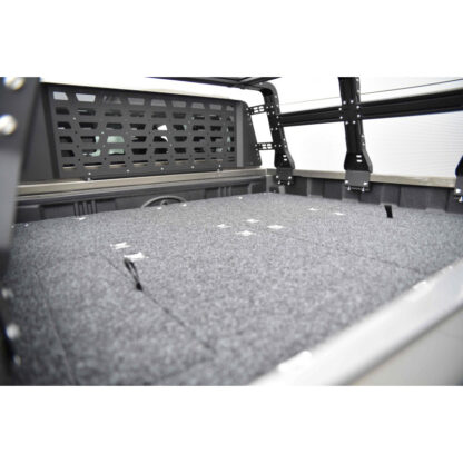EXPEDICNE-SPANIE-ZASUVKOVY-SYSTEM-TOYOTA-HILUX-REVO-2020+..