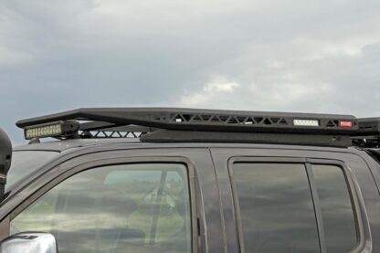 STRESNY-NOSIC-ZAHRADKA-NISSAN-NAVARA-D40-PLATFORMA 4