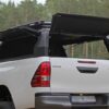 Hardtop-na-korbu-Toyota-Hilux-Revo 1