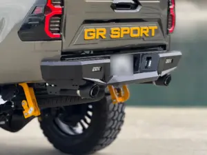 Zadný pevnostný nárazník Toyota Hilux 2005-2015 3